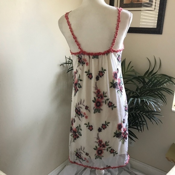 Chelsea & Violet Embroidered Mesh Dress S - Picture 7 of 7